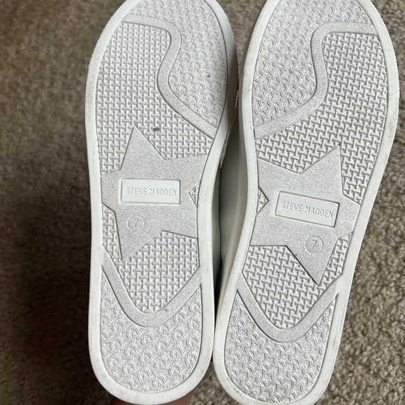 Steve Madden Rezume low top star white rainbow pink Barbie sneaker shoe size 7 - Picture 6 of 6